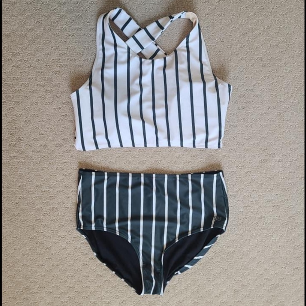Albion Fit Two Piece Swimsuit XL top large bottom